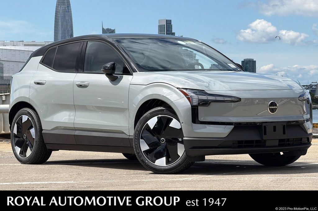 2026 Volvo EX30 Twin Motor Performance Ultra's photo