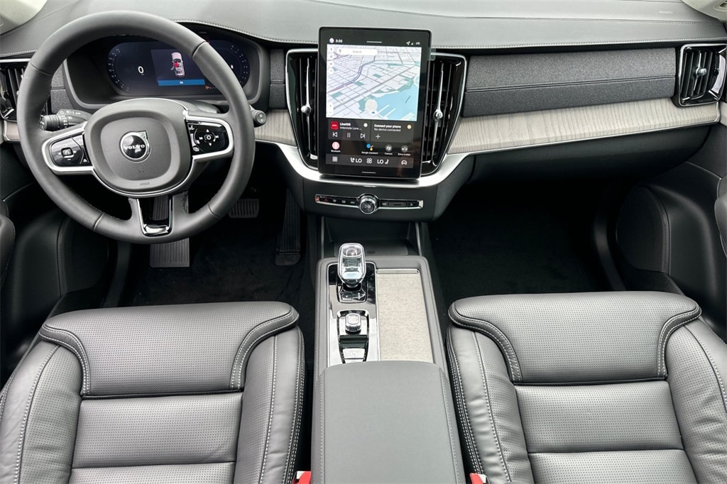 2026 Volvo XC90 Ultra - Photo 10