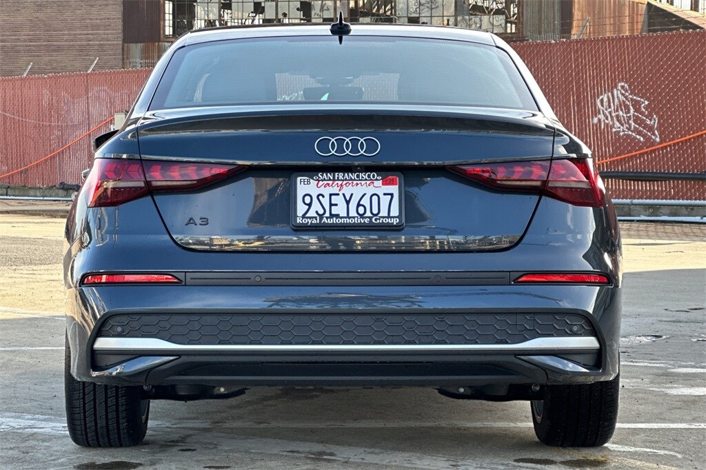 2025 Audi A3 40 Premium photo 4