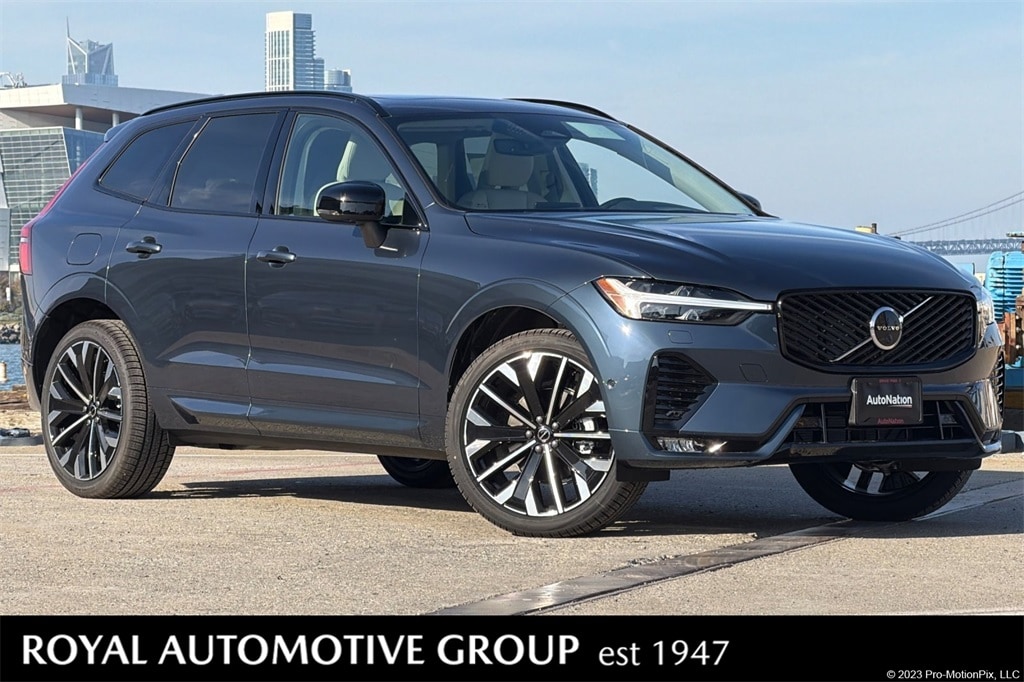 2026 Volvo XC60 B5 Ultra Dark AWD's photo