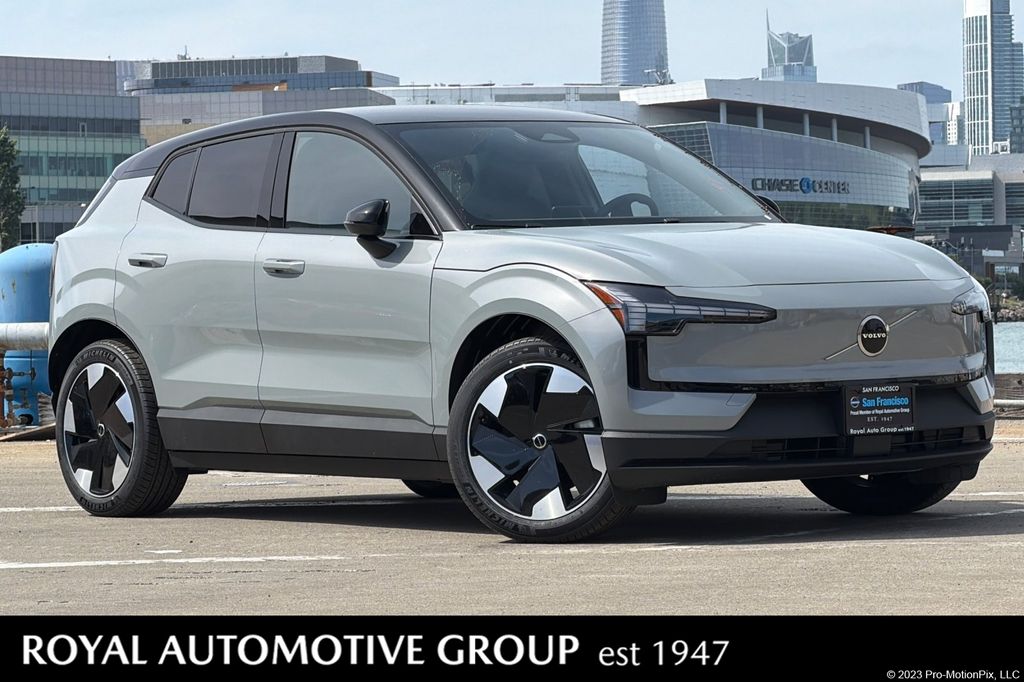 2026 Volvo EX30 Twin Motor Performance Plus's photo