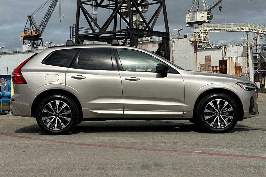 Certified 2025 Volvo XC60 B5 Core SUV