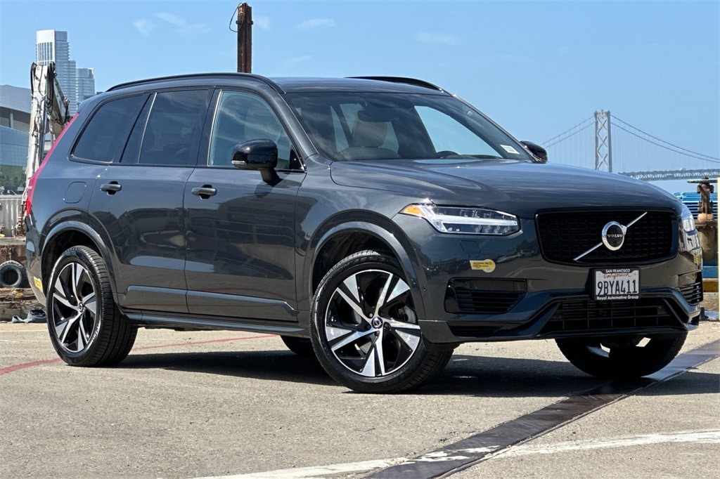 Certified 2022 Volvo XC90 Recharge Plug-In Hybrid T8 R-Design Extended Range 7P SUV