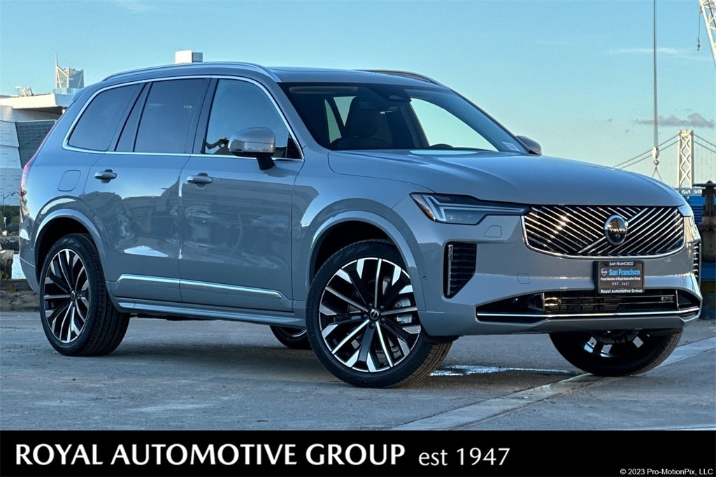 2026 Volvo XC90 Plus's photo