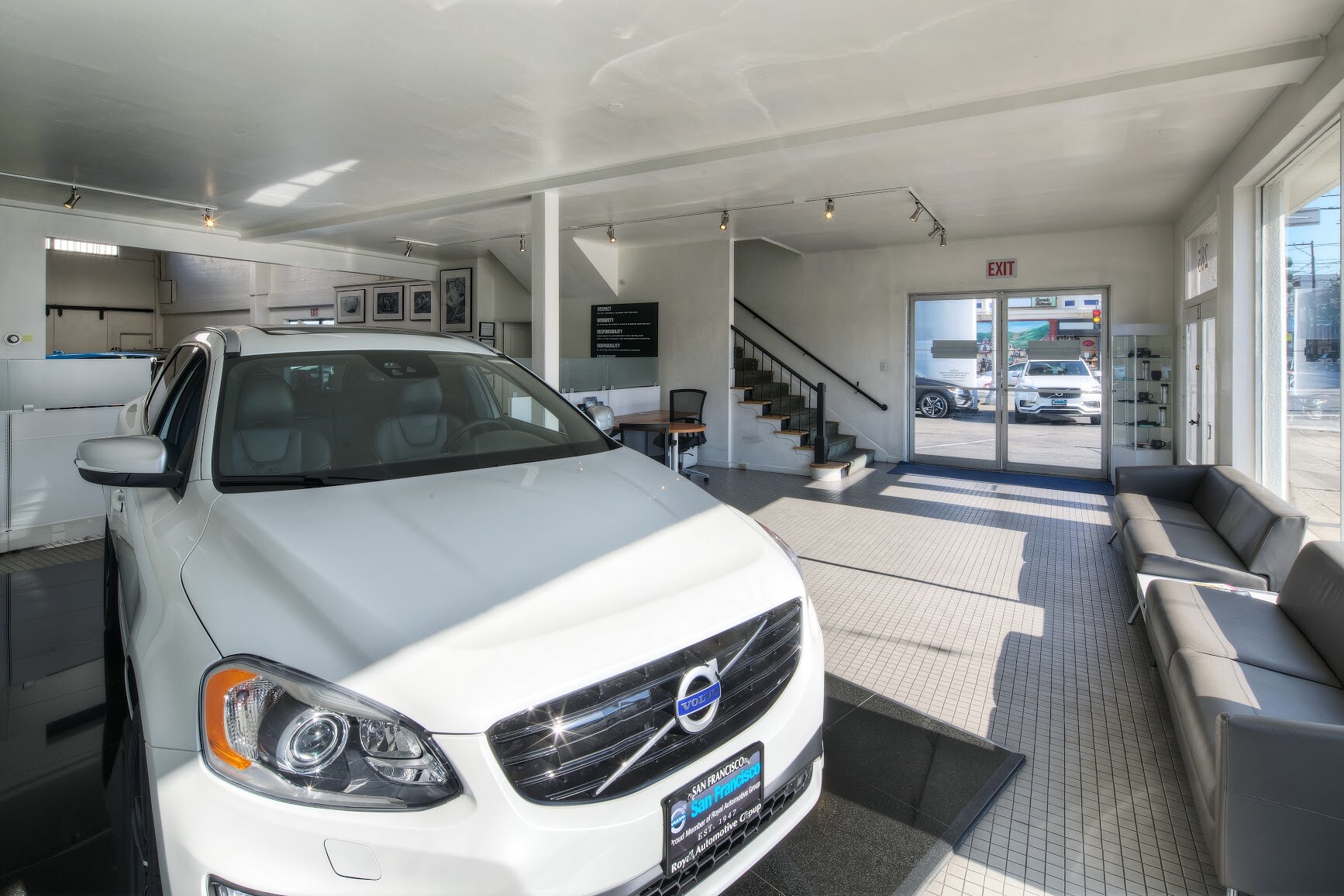 to Volvo of San Francisco Volvo Cars San Francisco