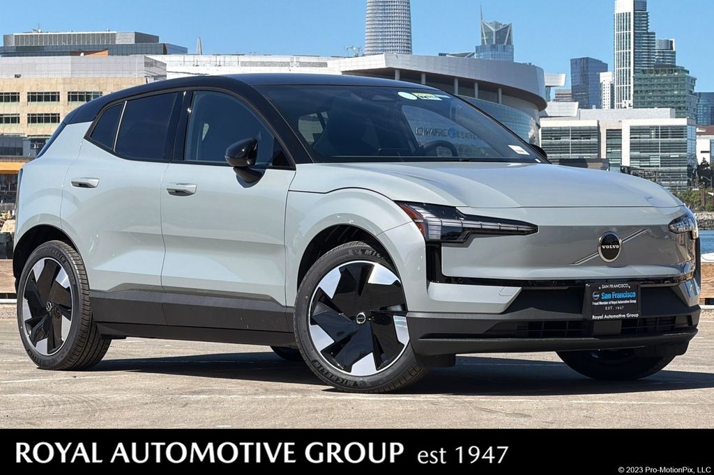 2026 Volvo EX30 Twin Motor Performance Plus's photo
