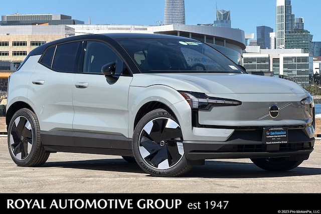 2026 Volvo EX30 Twin Motor Plus AWD SUV