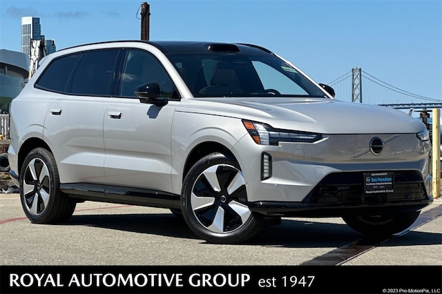2025 Volvo EX90 Twin Motor Performance Plus 6-Seater AWD SUV