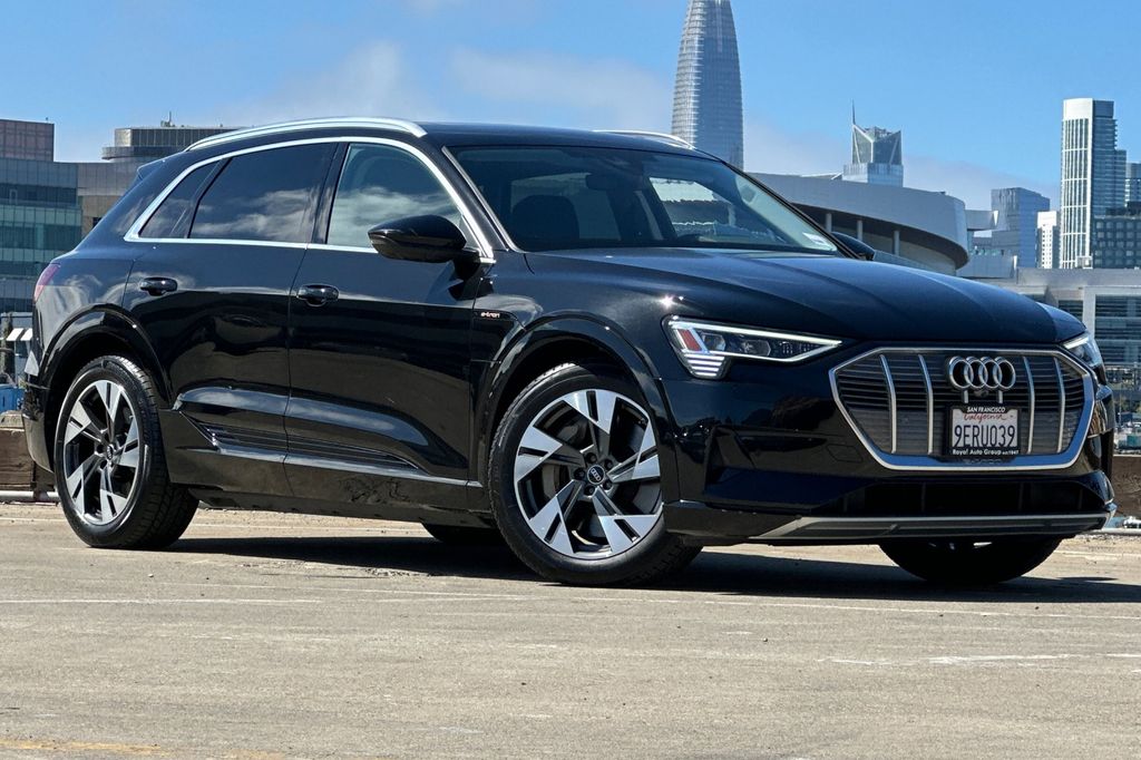2023 Audi e-tron
