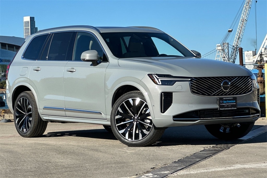 New 2026 Volvo XC90 plug-in hybrid T8 Plus 6-Seater SUV