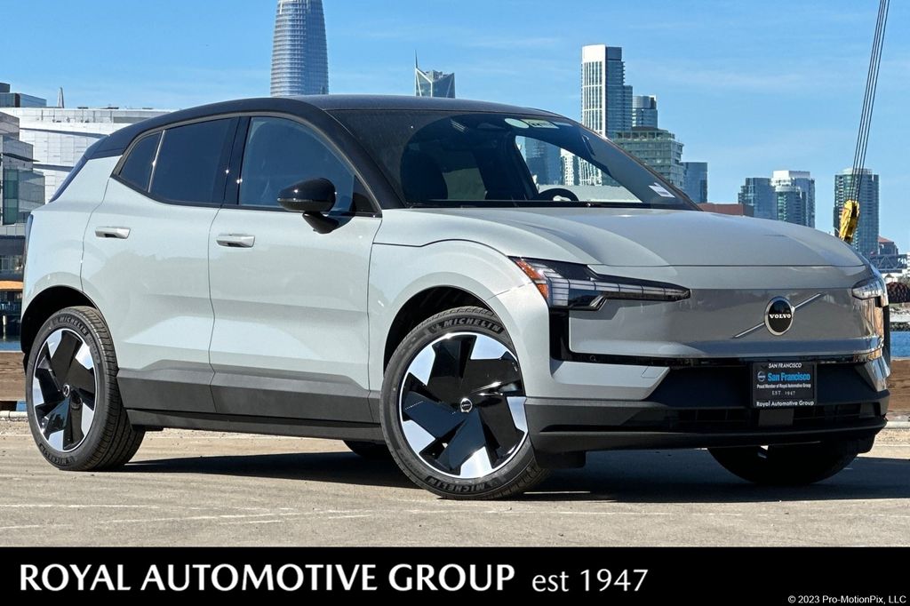2026 Volvo EX30 Twin Motor Performance Plus's photo