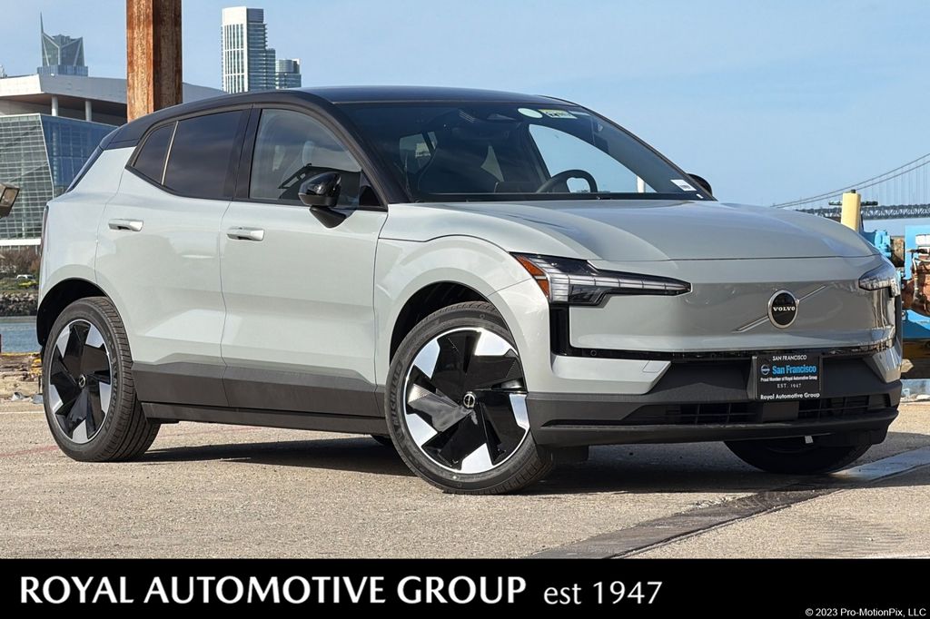 2026 Volvo EX30 Twin Motor Performance Plus's photo