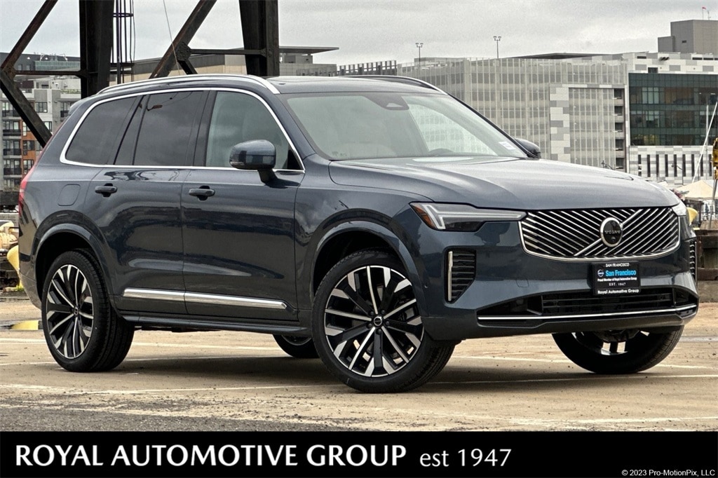 2026 Volvo XC90 Plus's photo