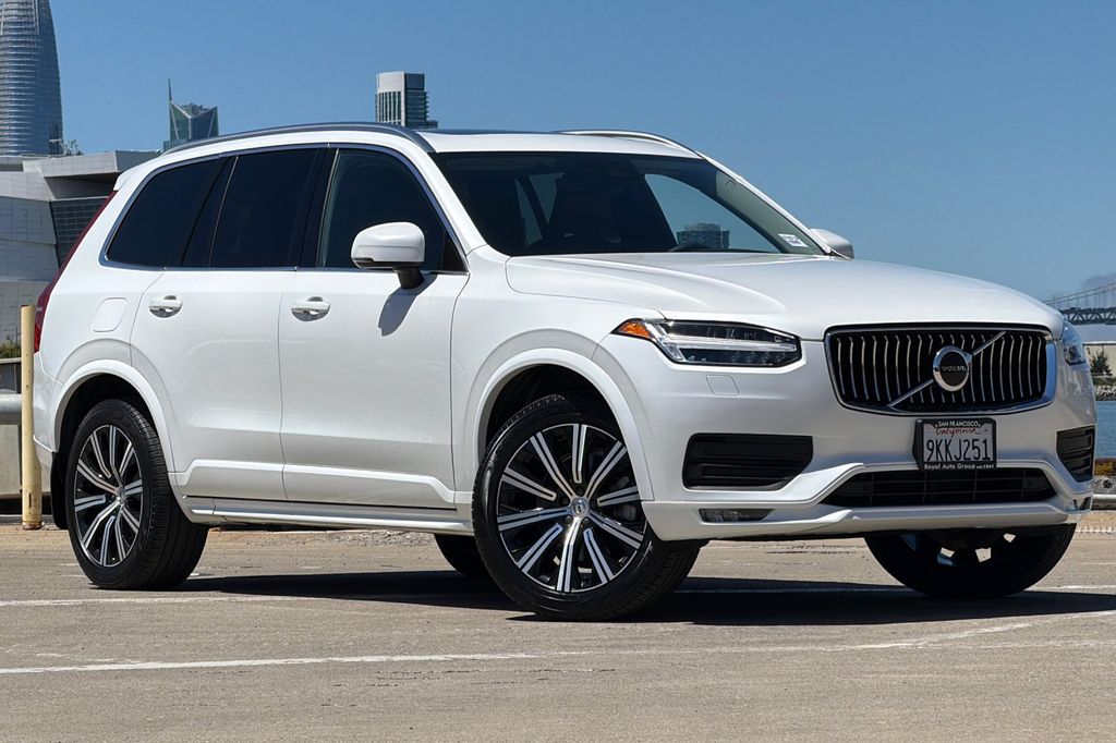 2023 Volvo XC90