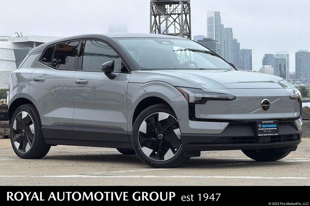 2026 Volvo EX30 Twin Motor Performance Ultra's photo