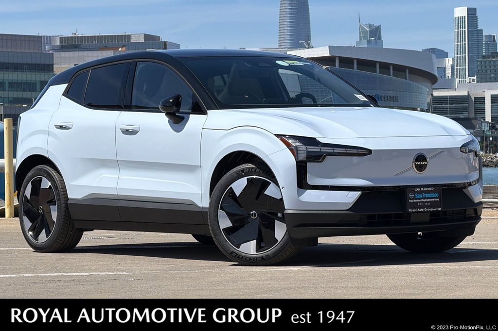 2026 Volvo EX30 Twin Motor Performance Ultra's photo