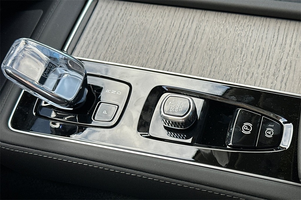 2026 Volvo XC90 Ultra - Photo 20