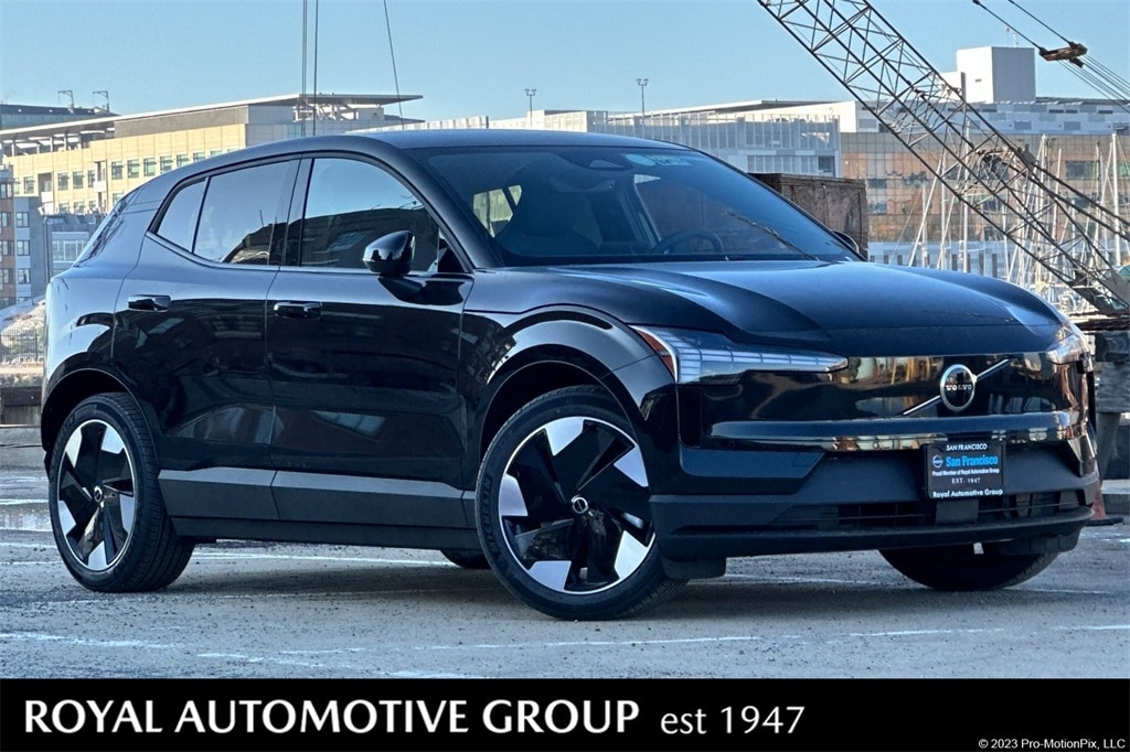 2026 Volvo EX30 Plus's photo