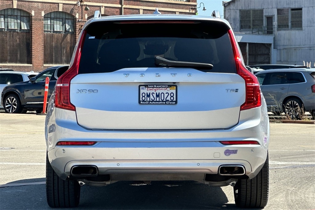 Used 2019 Volvo XC90 Hybrid T8 Momentum SUV