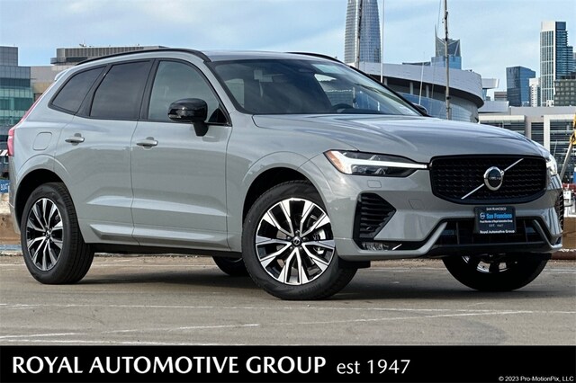 2025 Volvo XC60 B5 Core SUV
