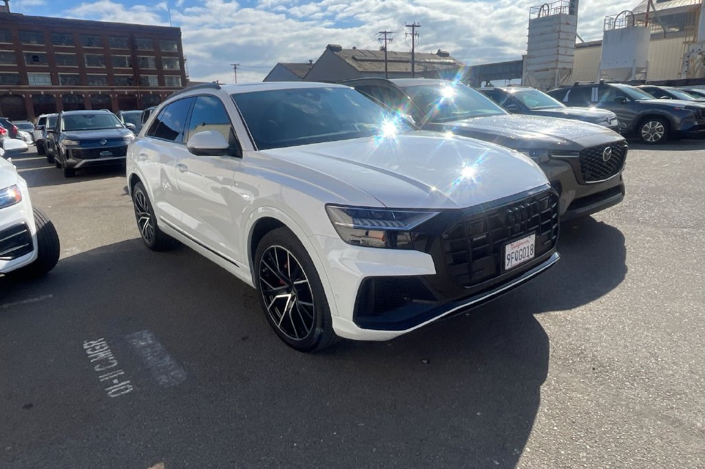 2023 Audi Q8