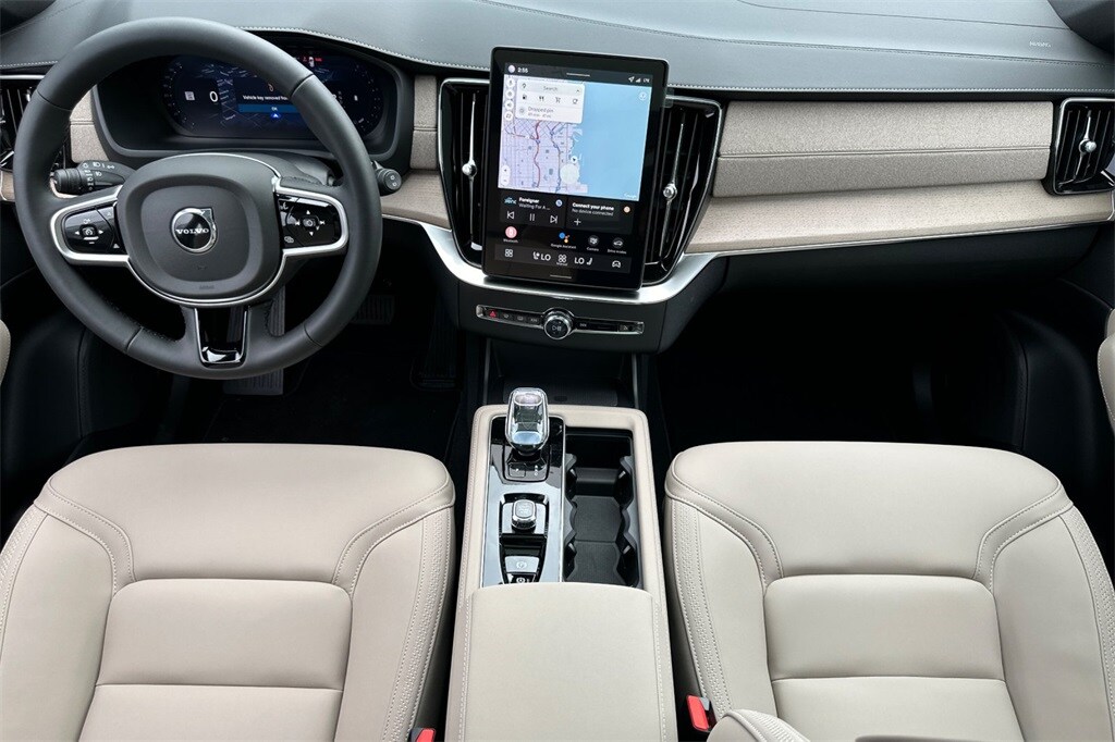 2026 Volvo XC90 Plus - Photo 10