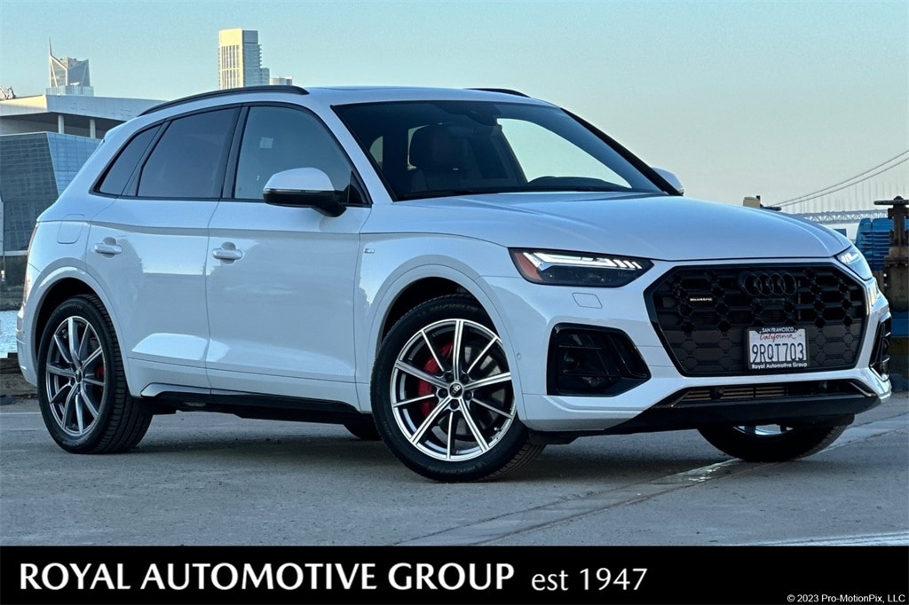 2024 Audi Q5 Prestige's photo