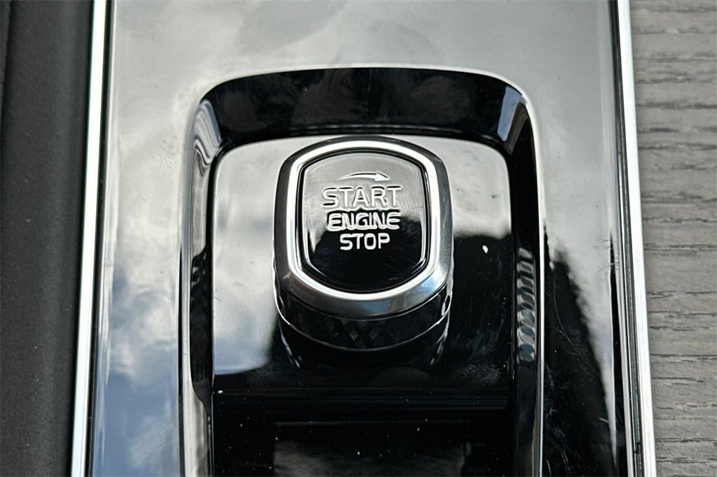 2026 Volvo XC90 Ultra - Photo 21