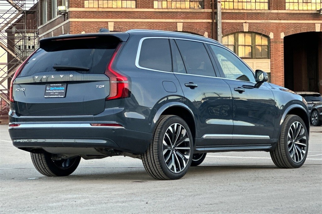 New 2026 Volvo XC90 plug-in hybrid T8 Plus 7-Seater SUV