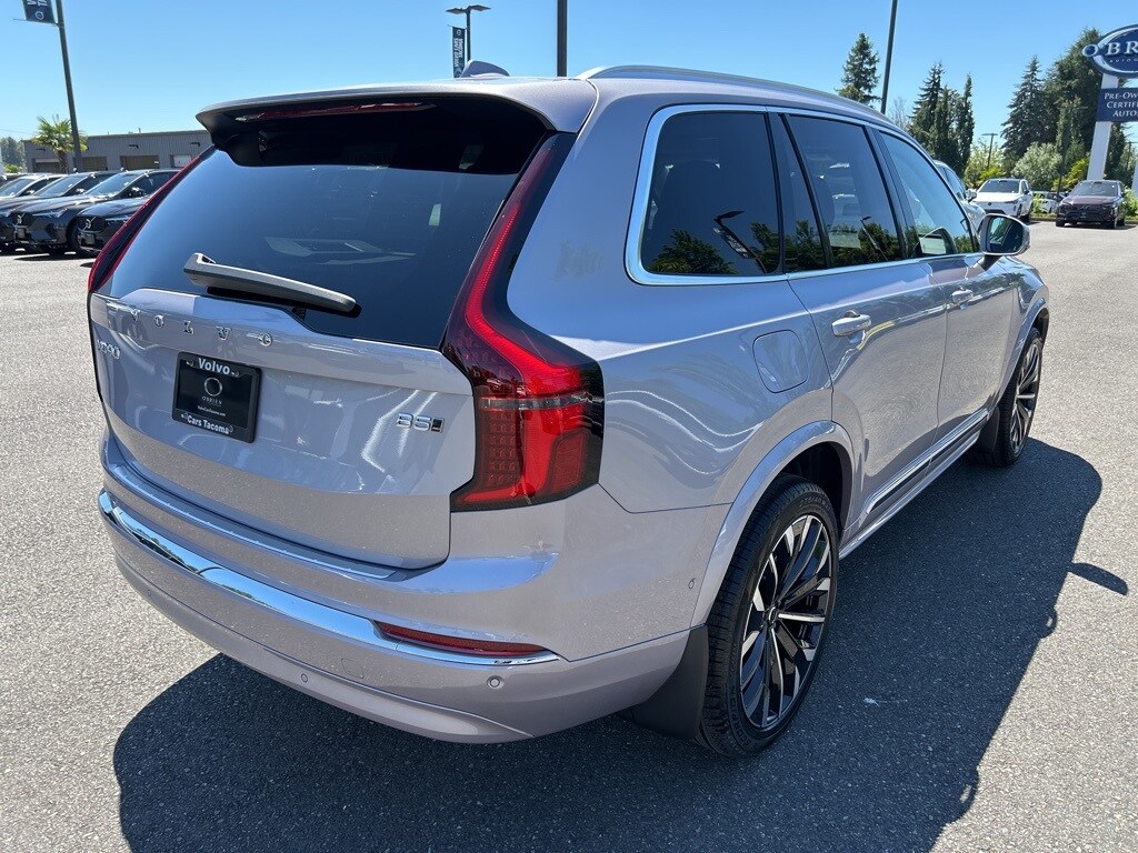 2026 Volvo XC90 B5 Plus photo 2