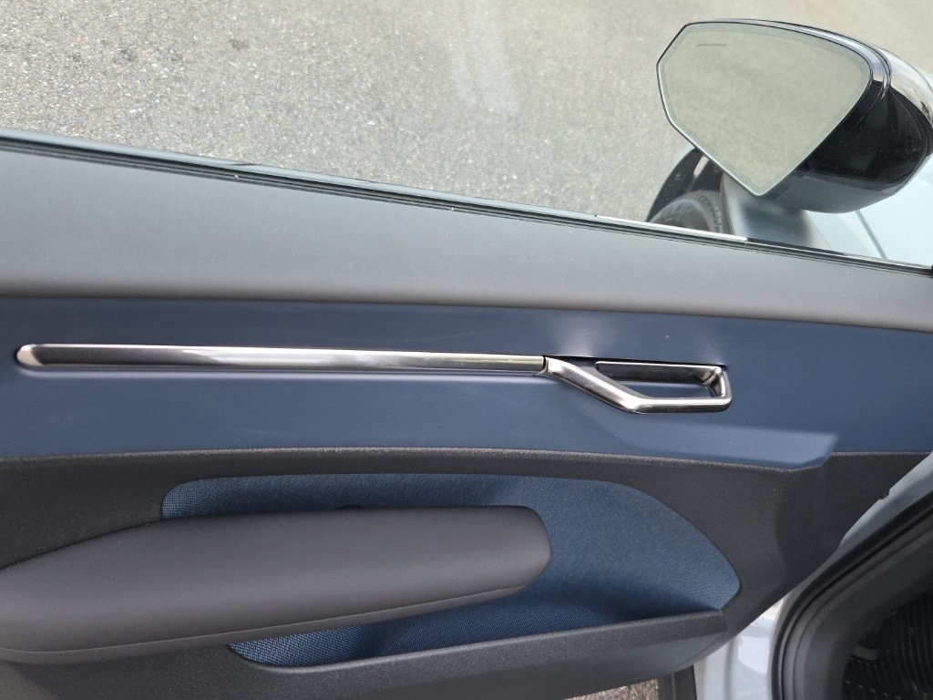 New 2025 Volvo EX30 Twin Motor Plus SUV