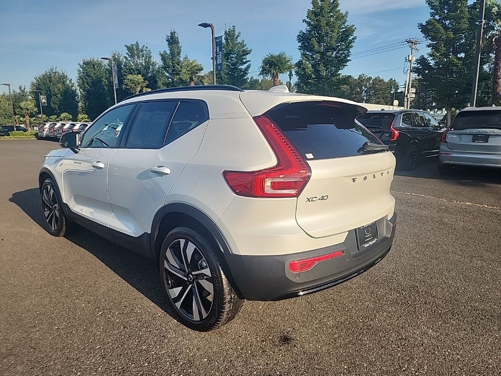Certified 2023 Volvo XC40 Ultimate SUV
