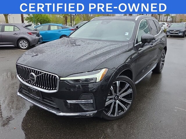 2023 Volvo XC60 B5 Ultimate Bright Theme SUV
