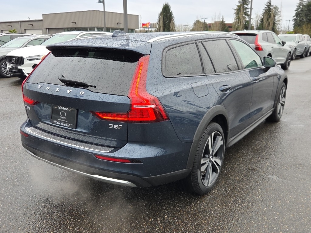 New 2026 Volvo V60 Cross Country B5 Plus Wagon