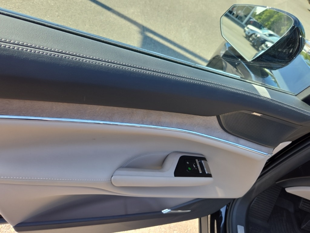 New 2025 Volvo EX90 Twin Motor Performance Plus 7-Seater SUV