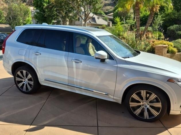 2022 Volvo XC90 Recharge Plug-In Hybrid T8 Inscription Extended Range 7P