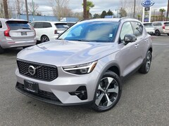 2026 Volvo XC40 B5 Plus AWD SUV