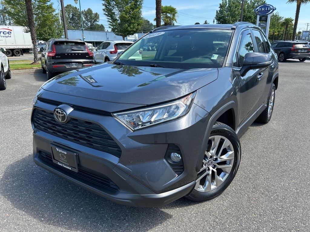 2019 Toyota RAV4 XLE Premium