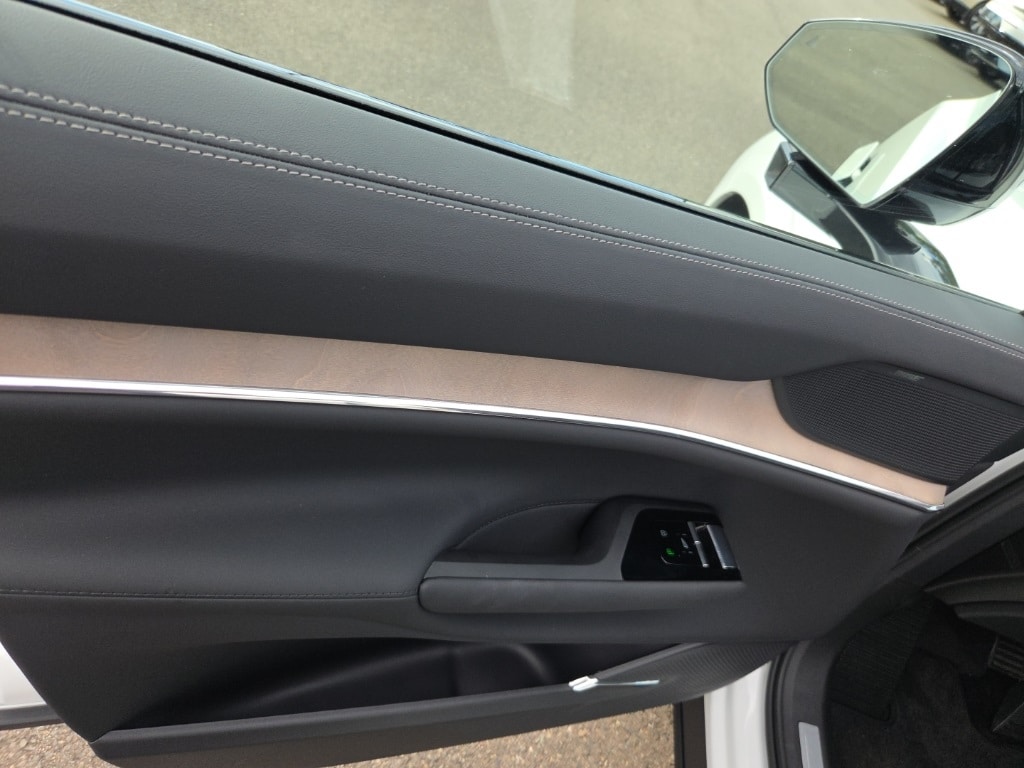 New 2025 Volvo EX90 Twin Motor Performance Plus 7-Seater SUV