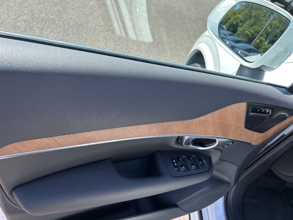 Certified 2024 Volvo XC90 Recharge Plug-In Hybrid T8 Plus Bright Theme 7 Passenger SUV