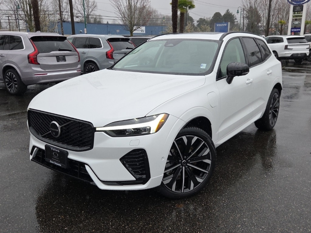 2026 Volvo XC60 T8 Ultra Dark AWD's photo
