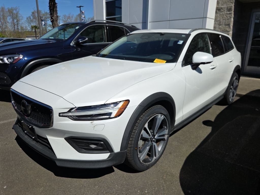 Certified 2023 Volvo V60 Cross Country B5 Plus Wagon