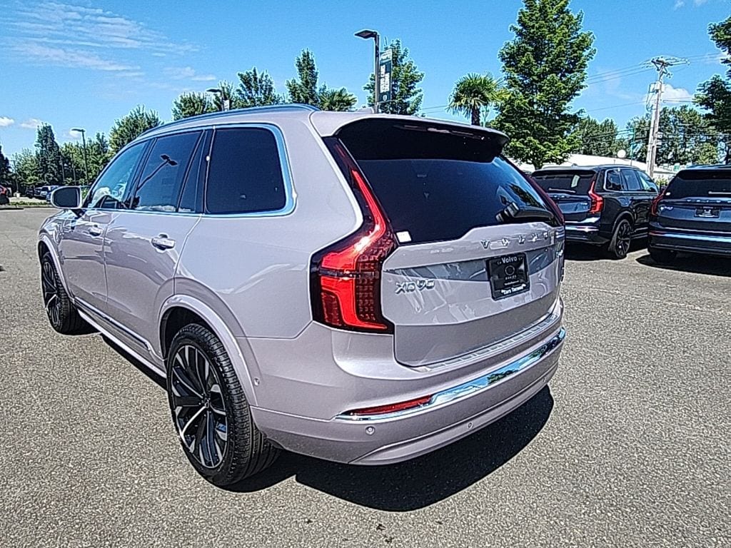 New 2026 Volvo XC90 plug-in hybrid T8 Ultra 7-Seater SUV