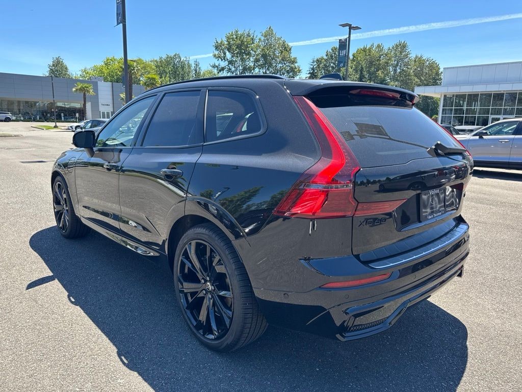 New 2026 Volvo XC60 plug-in hybrid T8 Ultra Black Edition SUV
