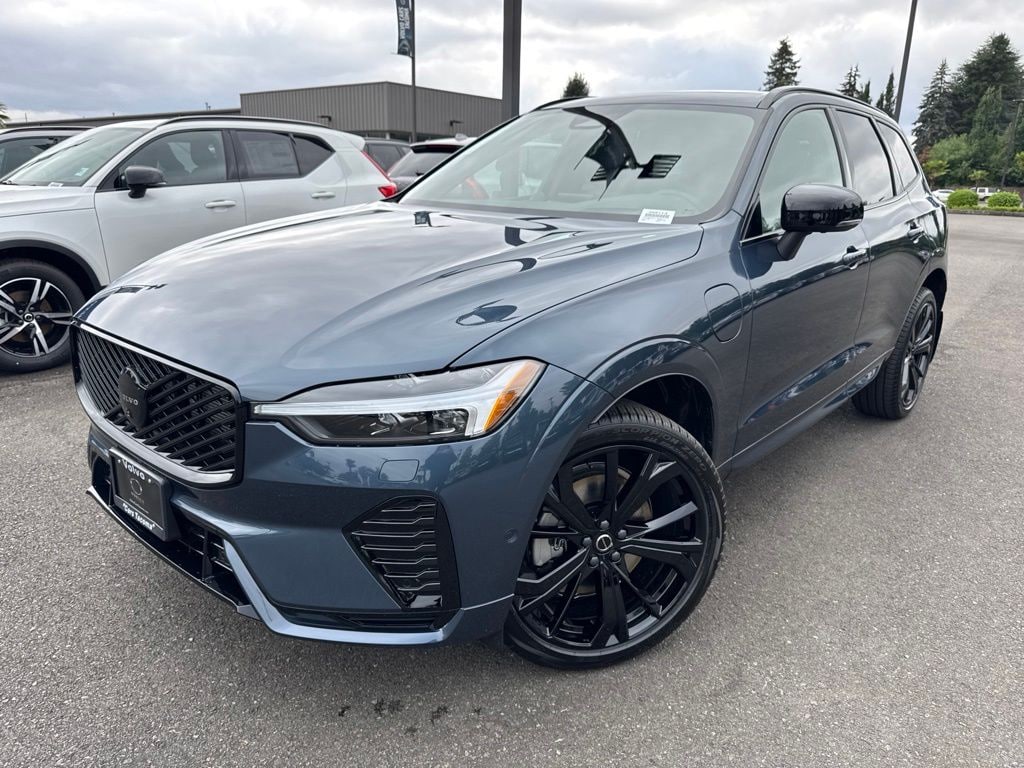 New 2026 Volvo XC60 plug-in hybrid T8 Ultra Black Edition SUV