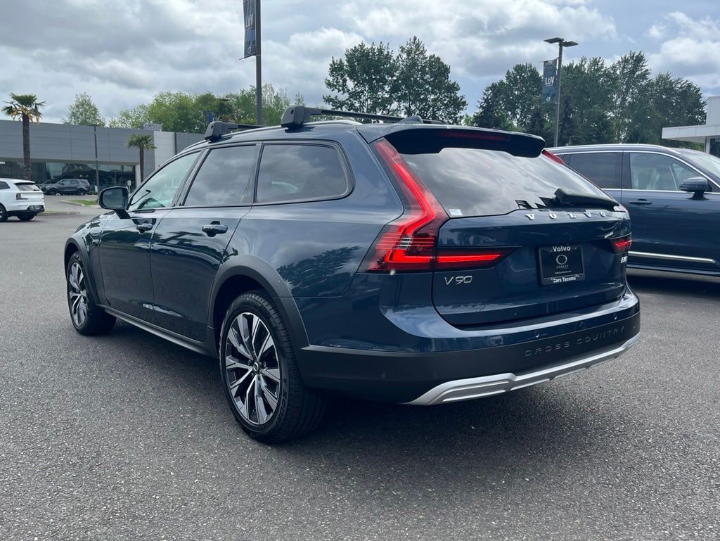 Certified 2025 Volvo V90 Cross Country B6 Wagon