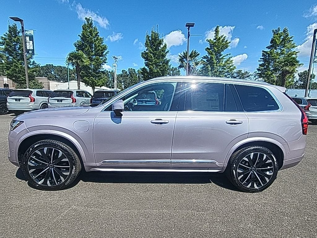 New 2026 Volvo XC90 plug-in hybrid T8 Ultra 7-Seater SUV