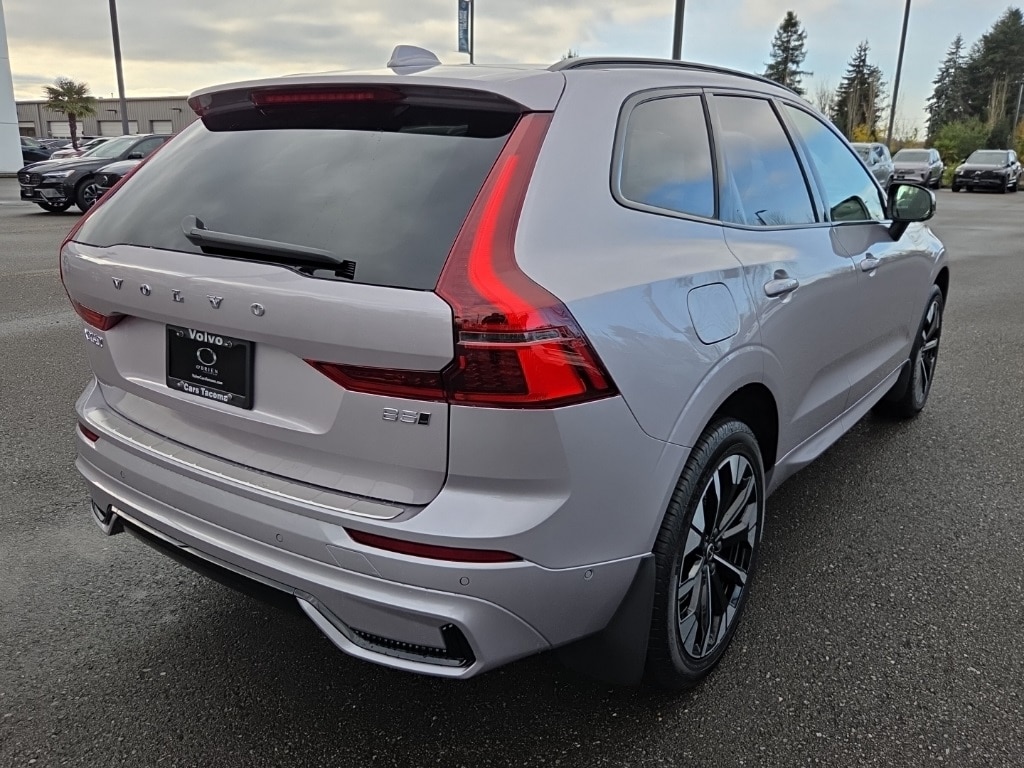 New 2026 Volvo XC60 B5 Plus SUV