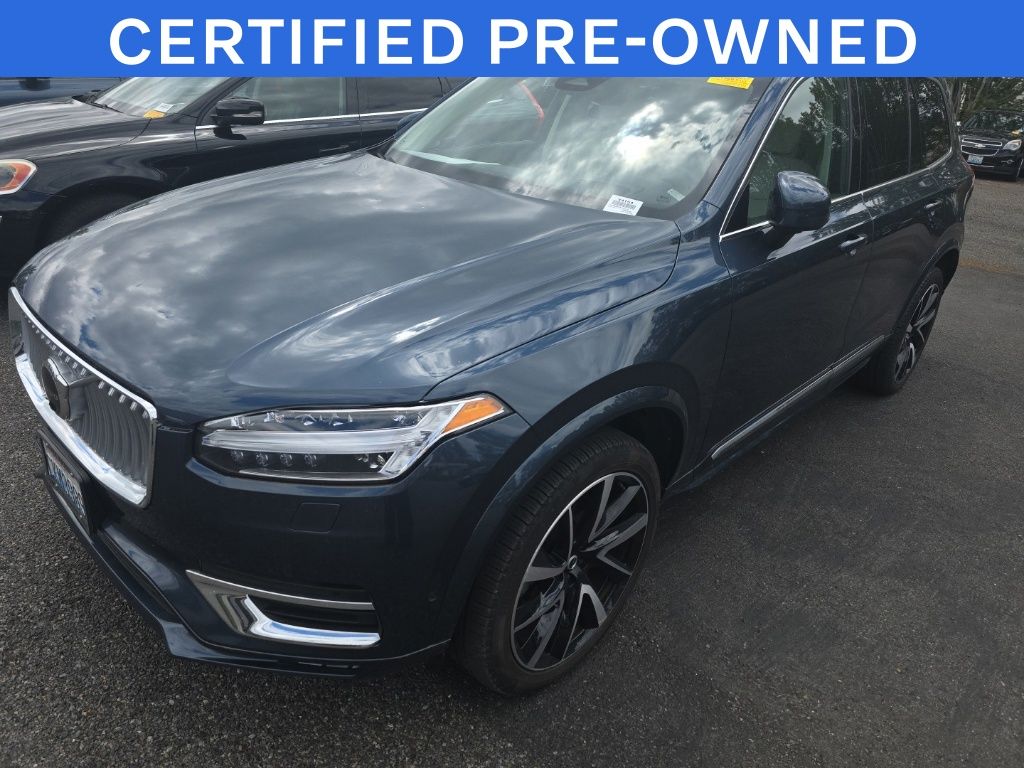 2024 Volvo XC90 B6 Ultimate 7-Seater Bright theme 4WD's photo
