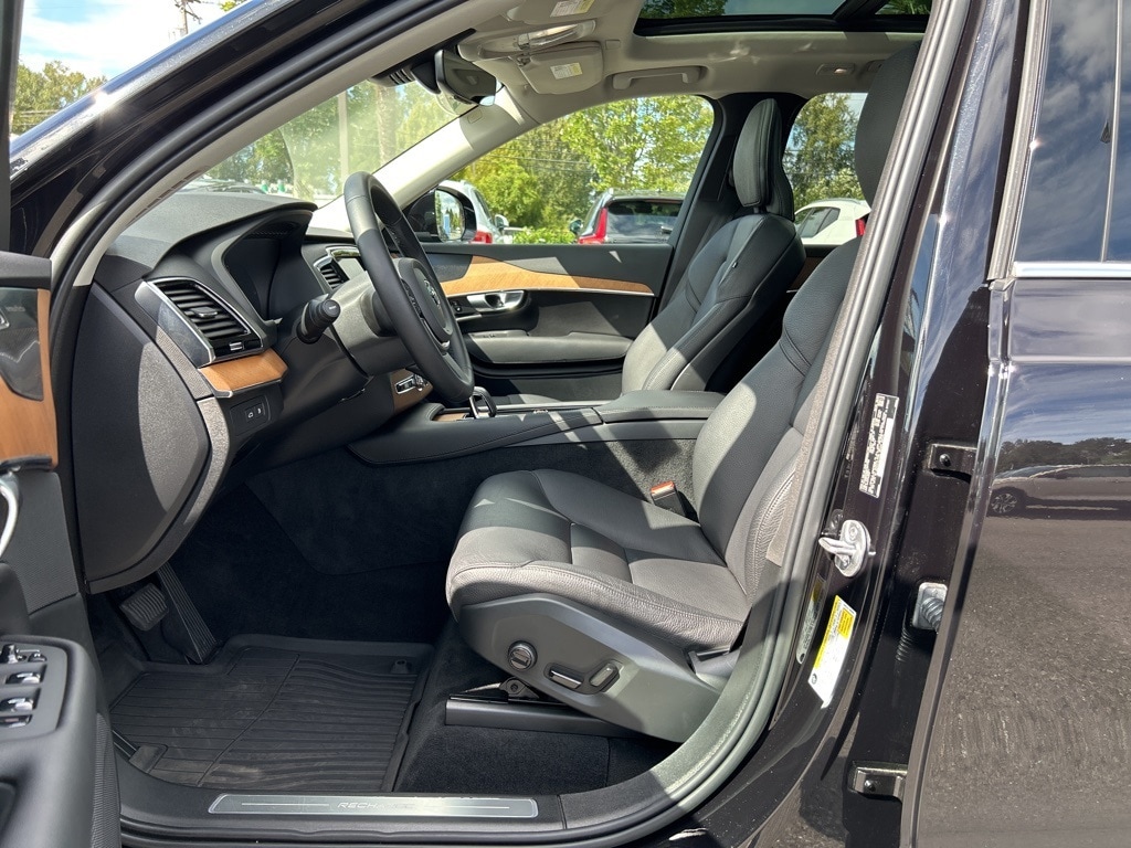 Certified 2023 Volvo XC90 Recharge Plug-In Hybrid T8 Plus Bright Theme 7 Passenger SUV